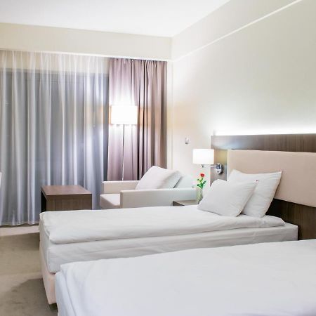 Hotel Kosma Kozmin Εξωτερικό φωτογραφία