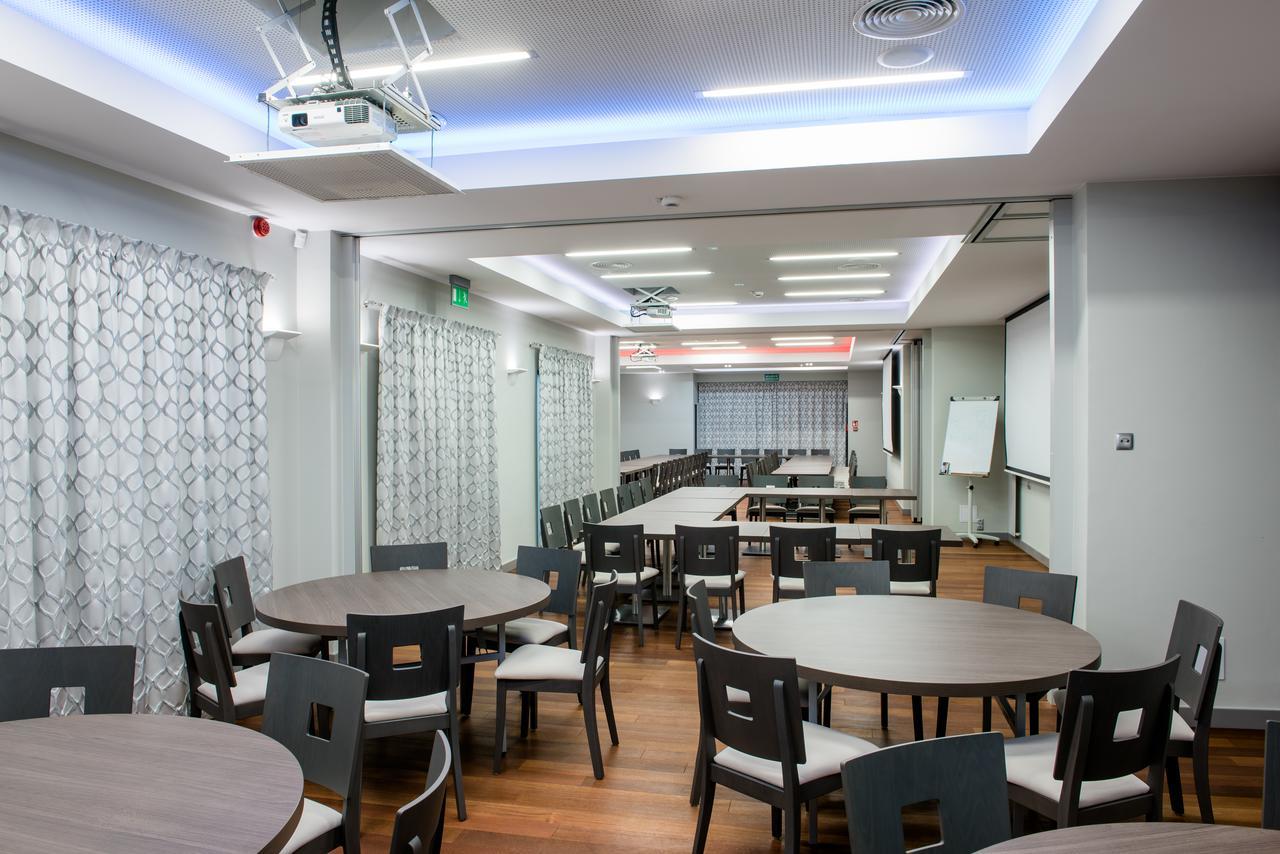 Hotel Kosma Kozmin Εξωτερικό φωτογραφία