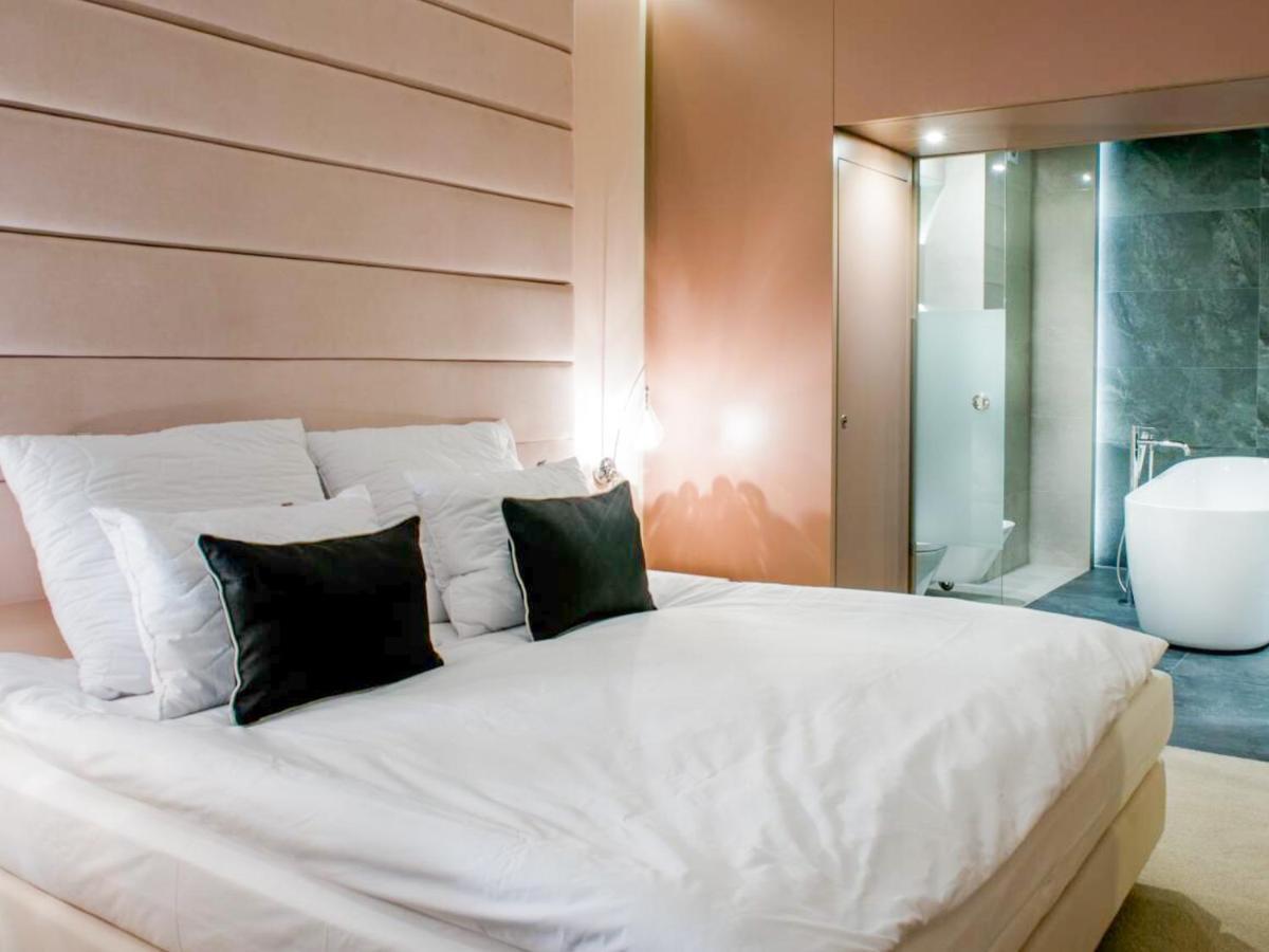 Hotel Kosma Kozmin Εξωτερικό φωτογραφία