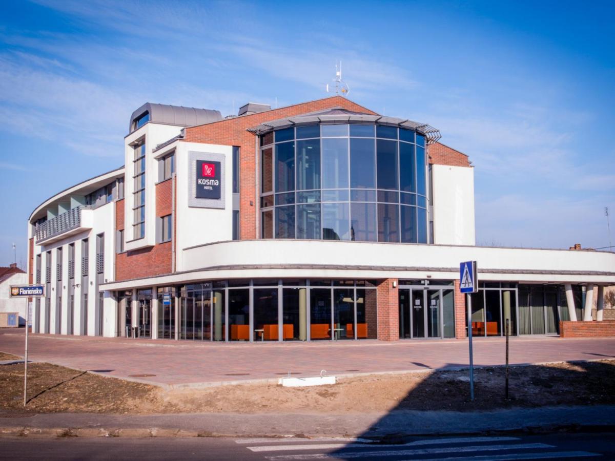 Hotel Kosma Kozmin Εξωτερικό φωτογραφία