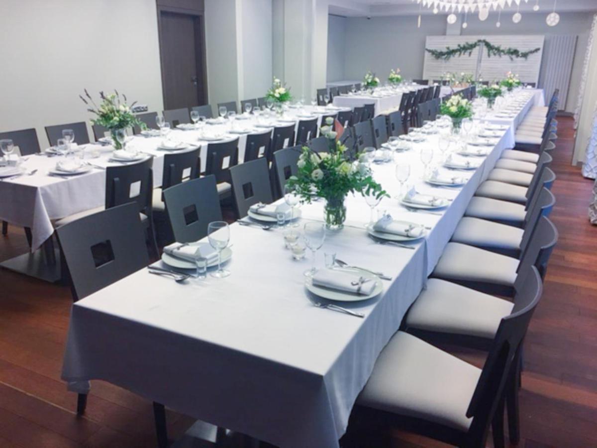 Hotel Kosma Kozmin Εξωτερικό φωτογραφία